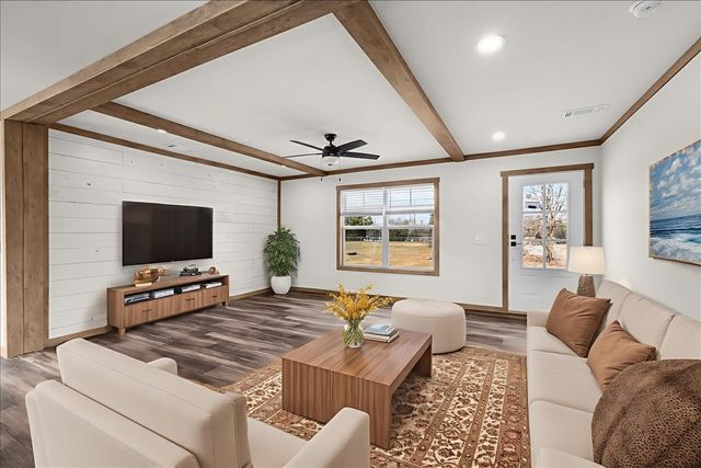 5824 Thousand Oaks Drive, Joshua, TX 76058