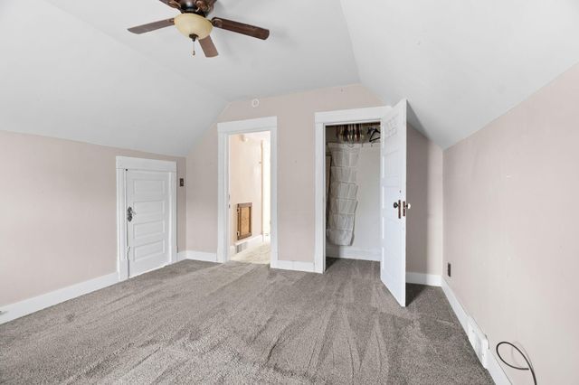 952 Western Avenue N, Saint Paul, MN 55117