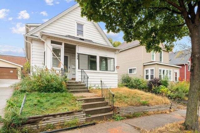 952 Western Avenue N, Saint Paul, MN 55117