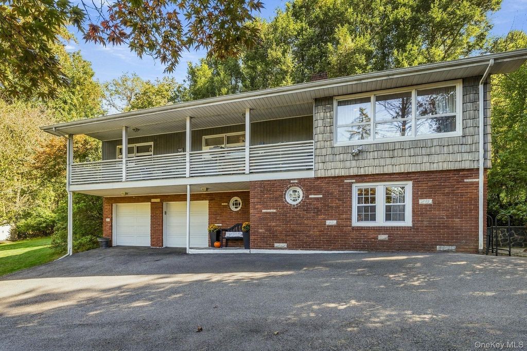 33 Virginia Lane, Thornwood, NY 10594 — exterior