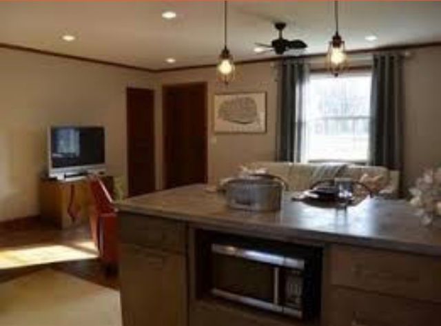46 Peachtree St, Nashville, TN 37210