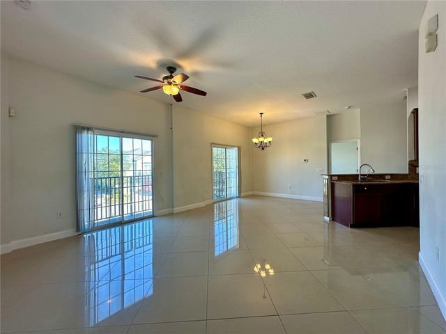 1991 ESTANCIA CIRCLE 16A, Kissimmee, FL 34741