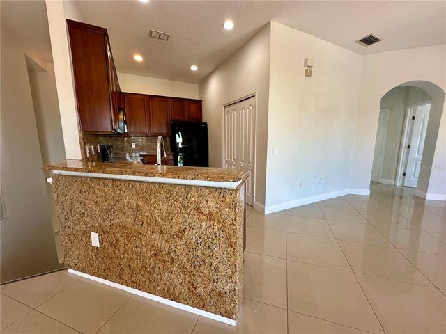 1991 ESTANCIA CIRCLE 16A, Kissimmee, FL 34741