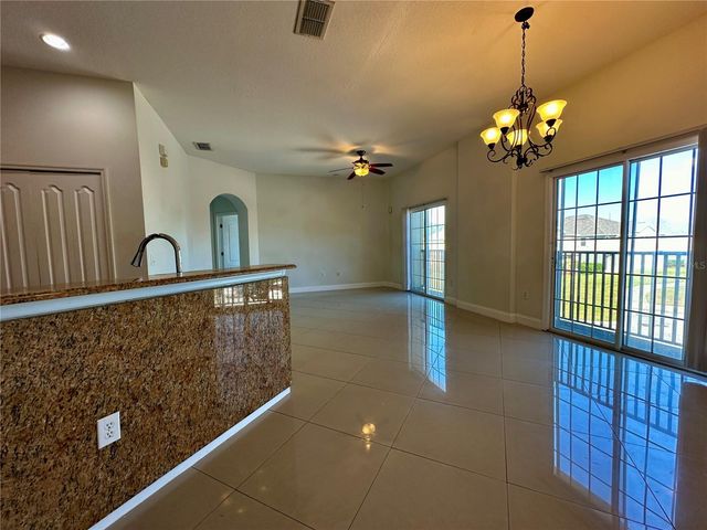 1991 ESTANCIA CIRCLE 16A, Kissimmee, FL 34741