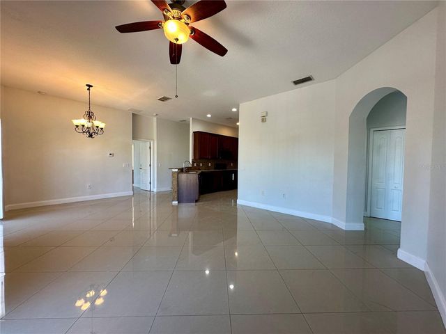 1991 ESTANCIA CIRCLE 16A, Kissimmee, FL 34741