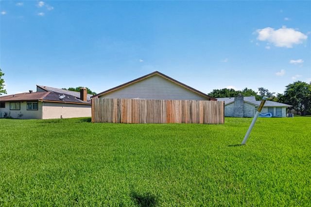 2223 Courtney Ct, Missouri City, TX 77459