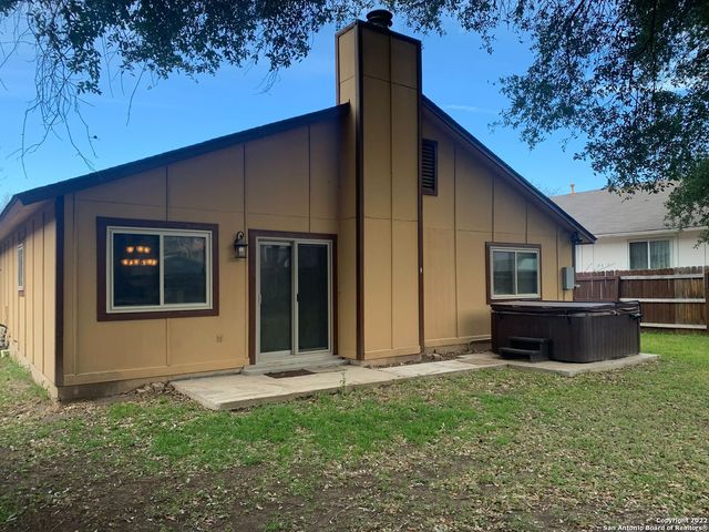12126 STONEY CROWN, San Antonio, TX 78247