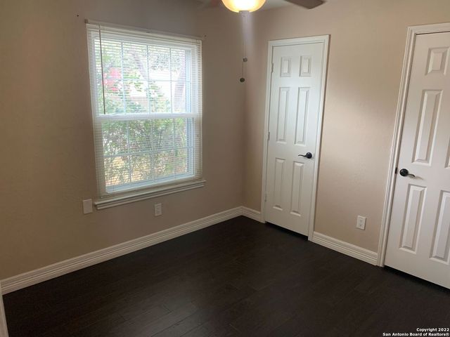 12126 STONEY CROWN, San Antonio, TX 78247