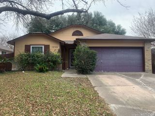 12126 STONEY CROWN, San Antonio, TX 78247