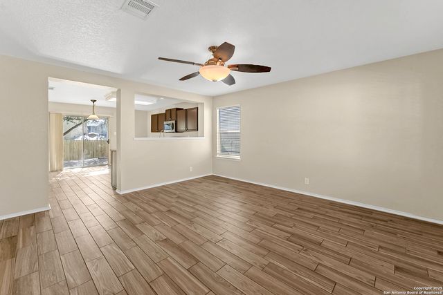 10154 Figaro Cyn, San Antonio, TX 78251