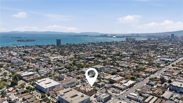 384 Redondo Avenue 401, Long Beach, CA 90814