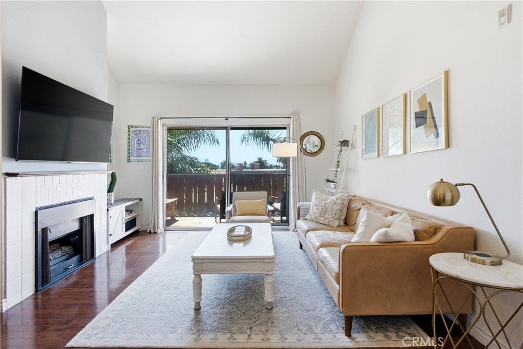 384 Redondo Avenue 401, Long Beach, CA 90814 — photo 3
