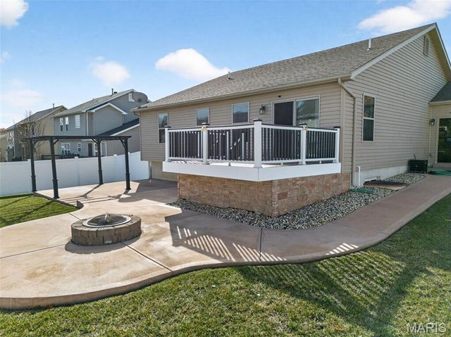 624 Courageous Lane, Wentzville, MO 63385