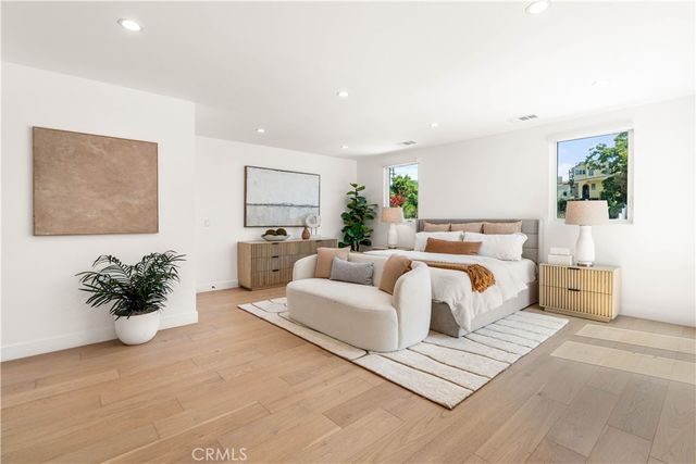 3643 Olympiad, View Park, CA 90043