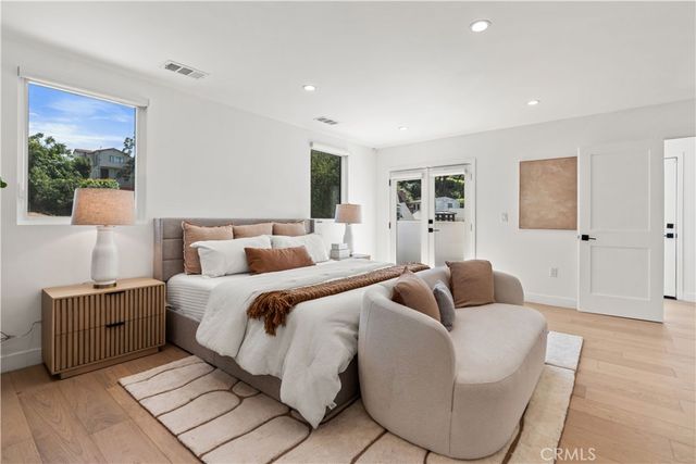 3643 Olympiad, View Park, CA 90043