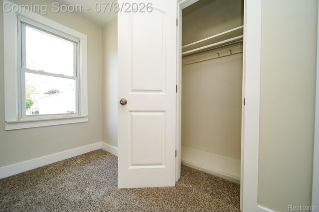 8076 Winona Avenue, Allen Park, MI 48101