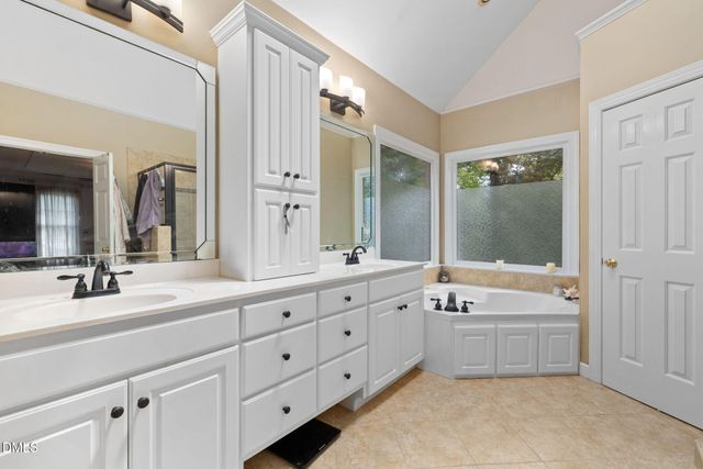 202 Montford Hall Court, Cary, NC 27519