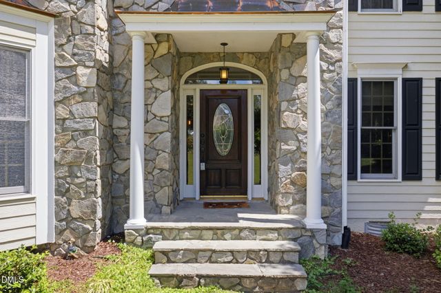 202 Montford Hall Court, Cary, NC 27519