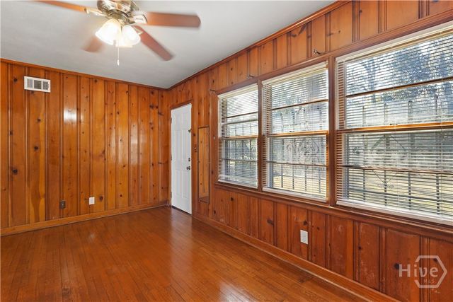 11 Linden Drive, Savannah, GA 31405