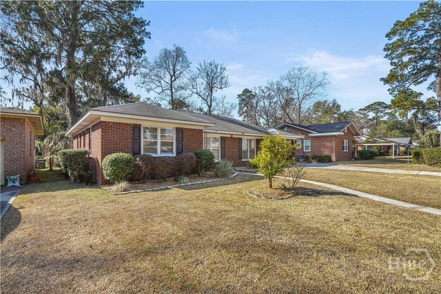 11 Linden Drive, Savannah, GA 31405