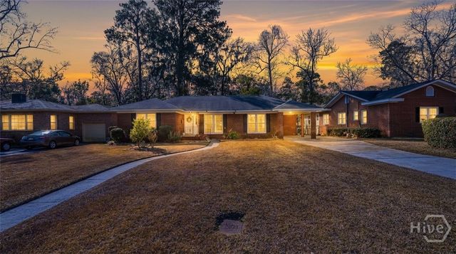 11 Linden Drive, Savannah, GA 31405