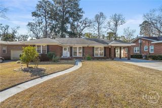 11 Linden Drive, Savannah, GA 31405