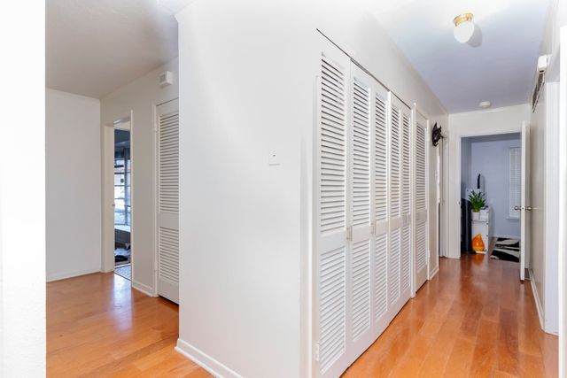 1620 W Northgate Drive, Irving, TX 75062