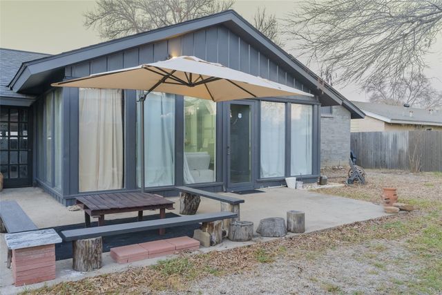 1620 W Northgate Drive, Irving, TX 75062