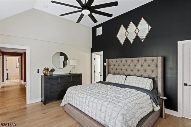 79 Wilson St, Lambertville City, NJ 08530