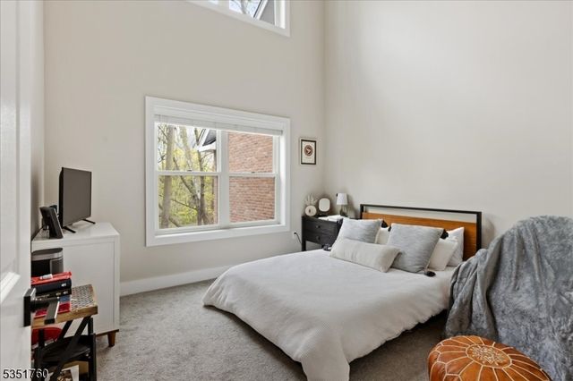 79 Wilson St, Lambertville City, NJ 08530