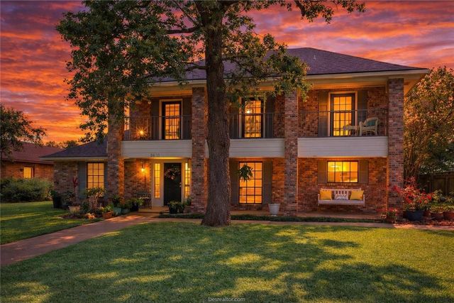 8711 Bent Tree Drive, College Station, TX 77845