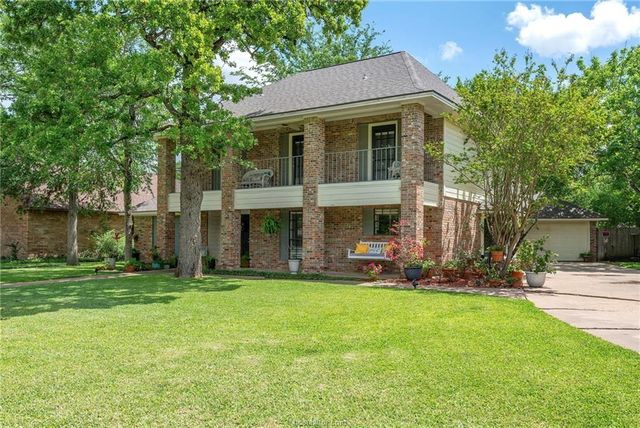 8711 Bent Tree Drive, College Station, TX 77845