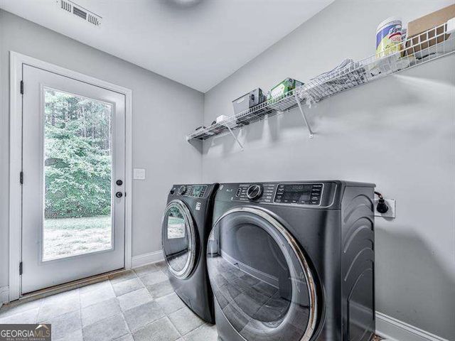 221 Woods Circle, Ball Ground, GA 30107