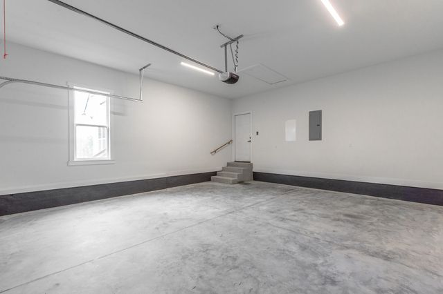 282 Glade Road, Rossville, GA 30741