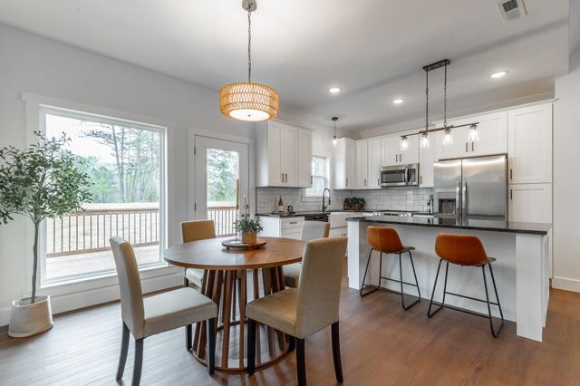 282 Glade Road, Rossville, GA 30741