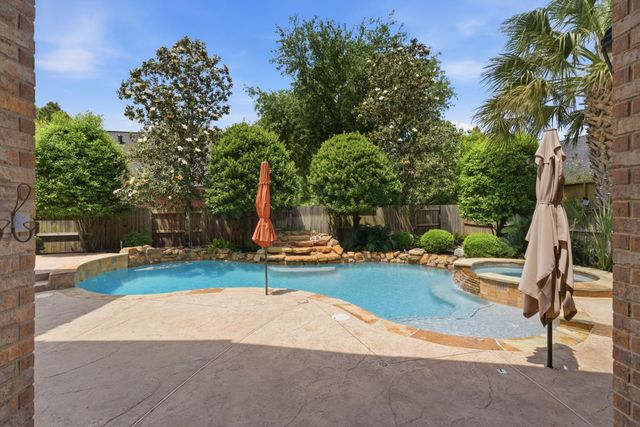 1310 Regal Green Court, Houston, TX 77345