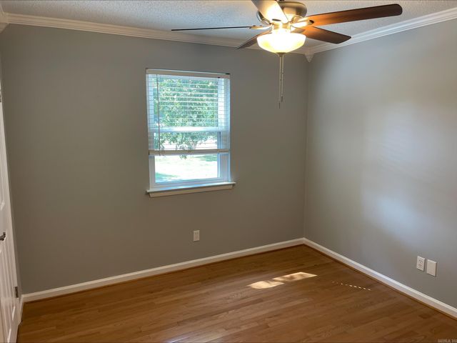 3905 Sioux Trl, Jacksonville, AR 72076