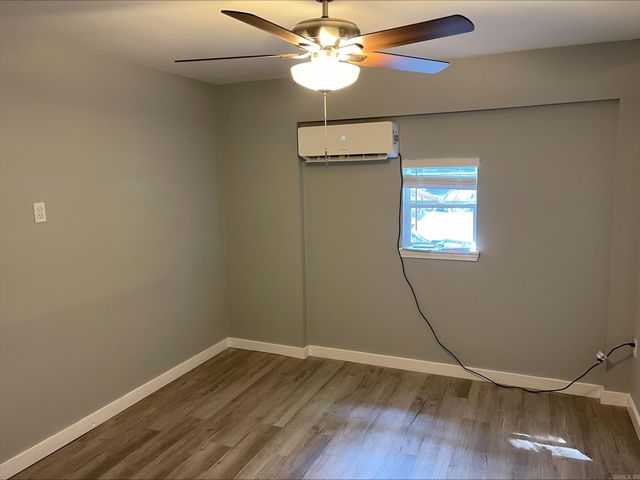 3905 Sioux Trl, Jacksonville, AR 72076