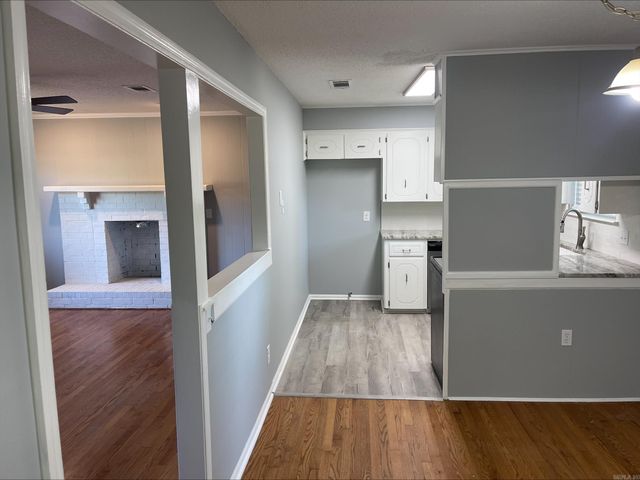 3905 Sioux Trl, Jacksonville, AR 72076