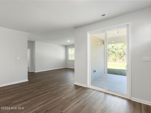 266 Surfside Landing Boulevard Lot 108, Hubert, NC 28539