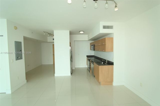 350 S Miami Ave 3615, Miami, FL 33130