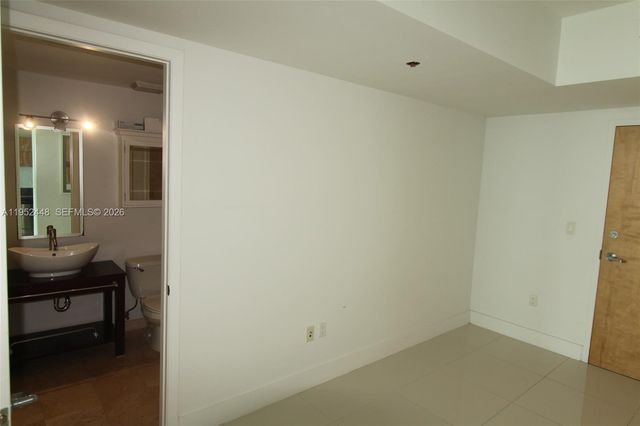 350 S Miami Ave 3615, Miami, FL 33130