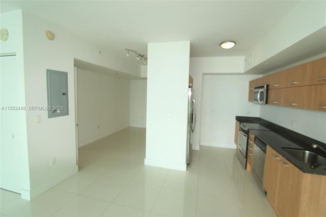 350 S Miami Ave 3615, Miami, FL 33130