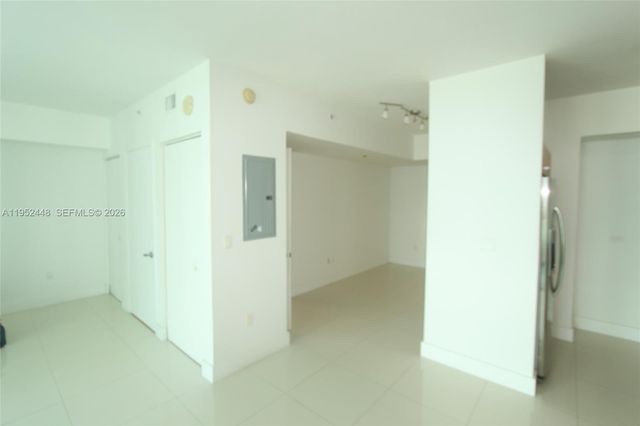 350 S Miami Ave 3615, Miami, FL 33130