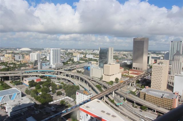 350 S Miami Ave 3615, Miami, FL 33130