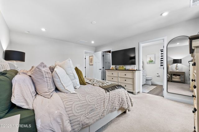 62 American Way, Cliffwood, NJ 07721