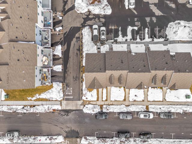 62 American Way, Cliffwood, NJ 07721