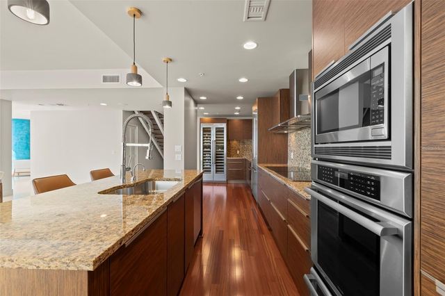 175 1ST STREET S 1506, St Petersburg, FL 33701