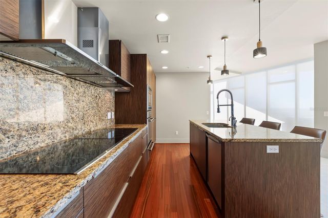 175 1ST STREET S 1506, St Petersburg, FL 33701