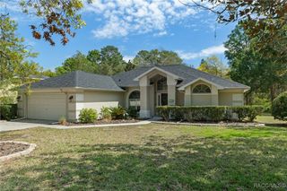 155 Pine Street, Homosassa, FL 34446
